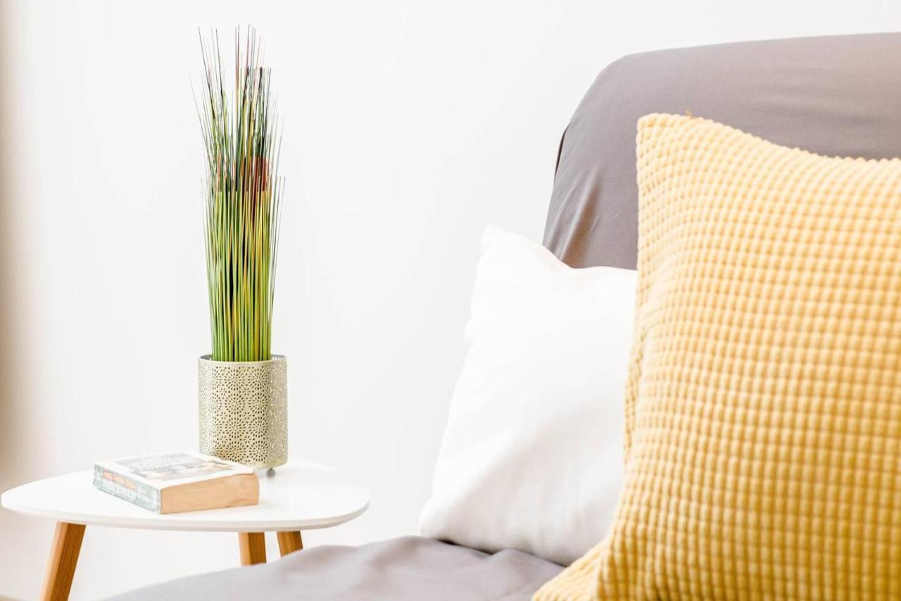 Comfy, Renewed 3 Bedroom Apt In Center ブダペスト エクステリア 写真